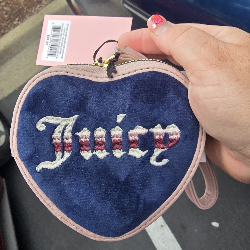 Juicy Couture wallet/wristlet with y2k inspired design
